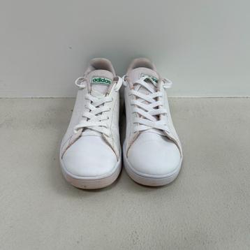 Adidas tennisschoenen maat 36 beschikbaar voor biedingen