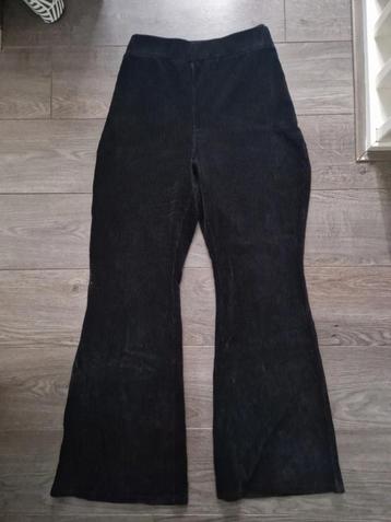  Flared ribbel legging velvet feel beschikbaar voor biedingen