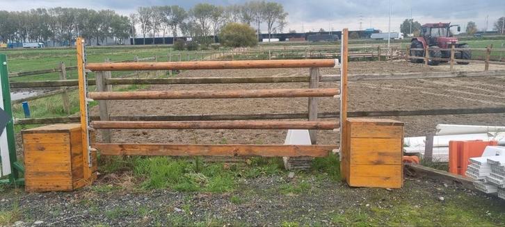 wedstrijdsprongen, Dieren en Toebehoren, Paarden en Pony's | Overige Paardenspullen, Ophalen