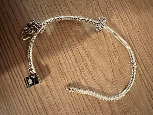 Pandora moments barrel clasp snake chain Bracelet, Handtassen en Accessoires, Armbanden, Nieuw, Ophalen of Verzenden
