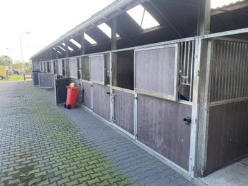 Paardenbox voorwand buitenboxen 4 stuks beschikbaar voor biedingen