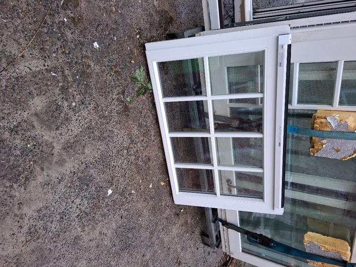 ramen en deuren, Doe-het-zelf en Bouw, Raamkozijnen en Schuifdeuren, Zo goed als nieuw, Raamkozijn, Hout, Inclusief glas, Ophalen