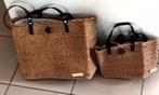 2 Rieten tassen, Handtassen en Accessoires, Tassen | Damestassen, Ophalen, Zo goed als nieuw, Bruin, Handtas