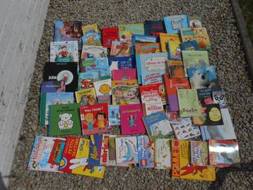 GROS LOT de livres et revues pour enfant Tout le lot  20 eur beschikbaar voor biedingen