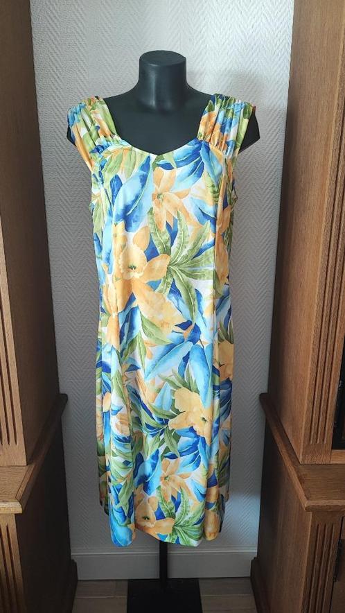 kleed met narcissen, bloemen, Kleding | Dames, Jurken, Zo goed als nieuw, Maat 42/44 (L), Ophalen of Verzenden