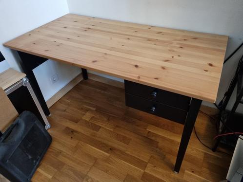Ikea ARKELSTORP bureau, Huis en Inrichting, Bureaus, Zo goed als nieuw, Bureau, Ophalen