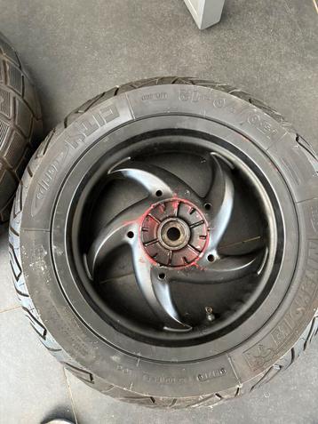 Gilera runner velg 10 inch beschikbaar voor biedingen