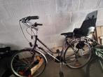 Dames fiets met kinderstoeltje, Fietsen en Brommers, Ophalen, Zo goed als nieuw