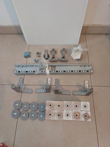 Witte Ikea besta glasplaat 180cm met veel Besta onderdelen. beschikbaar voor biedingen