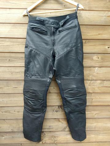 leren motorbroek beschikbaar voor biedingen