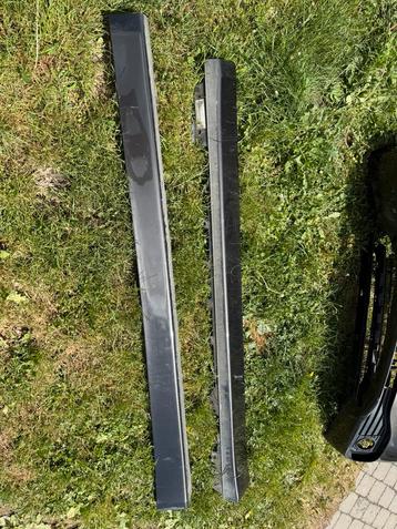 Jupes bmw f36 bas de caisse lateral beschikbaar voor biedingen
