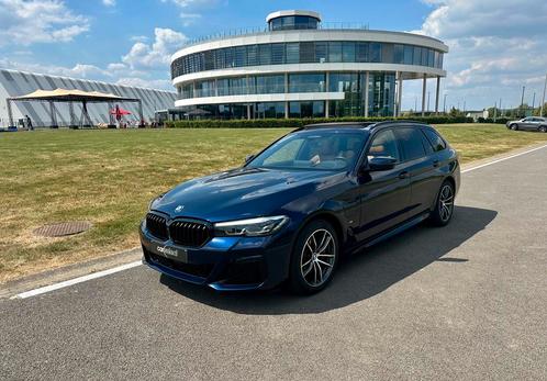 BMW 530 e X-drive M-PACK/PANO/H&K/HEADUP/360CAM, Auto's, BMW, Bedrijf, Te koop, 5 Reeks, 4x4, ABS, Achteruitrijcamera, Adaptieve lichten