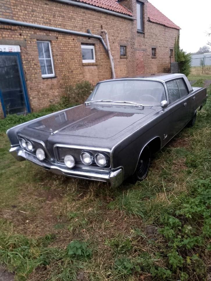 Chrysler Imperial Crown 1964.V8 5.7L., Autos, Chrysler, Particulier, Autres modèles, Essence, Berline, 4 portes, Automatique, Argent ou Gris