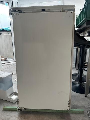 Inbouw koelkast Atag beschikbaar voor biedingen