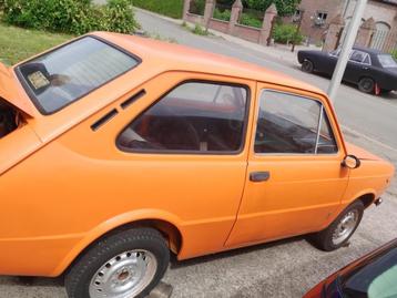 fiat seat 133 oldtimer ancetre je vide mon garage  beschikbaar voor biedingen