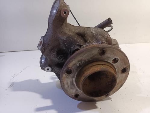 WIELNAAF LINKS VOOR BMW 1 serie (E81) (01-2006/09-2012), Auto-onderdelen, Remmen en Aandrijving, BMW, Gebruikt