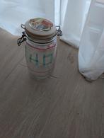 Voorraadpot met stickers, Enlèvement