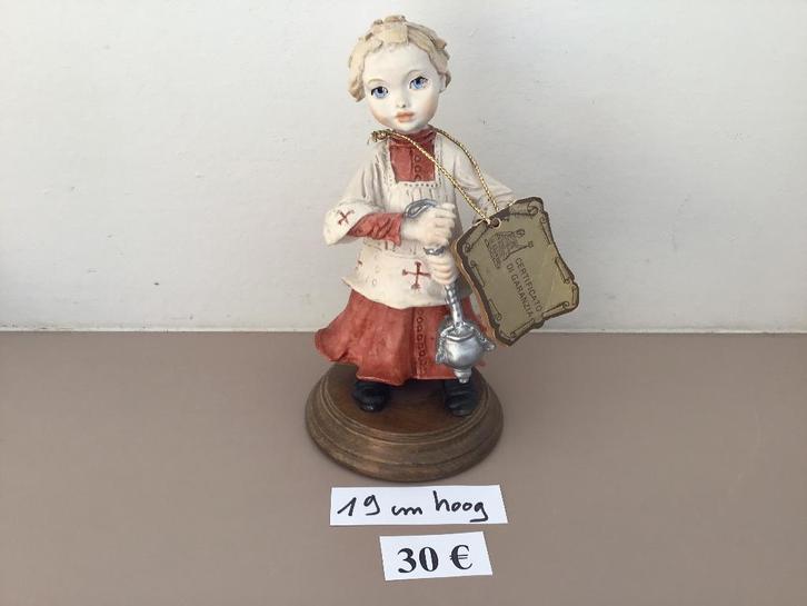 40 figurines en porcelaine différentes (poses), Antiquités & Art, Antiquités | Porcelaine, Enlèvement ou Envoi