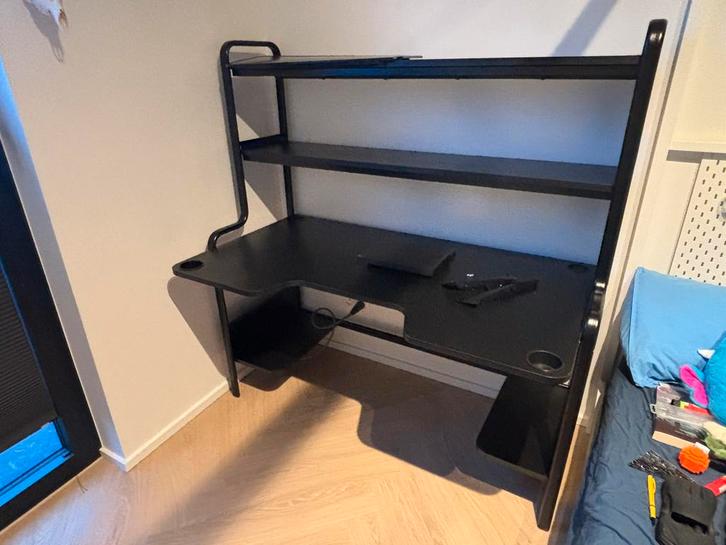 Ikea gaming bureau, Maison & Meubles, Bureaux, Comme neuf, Bureau, Enlèvement