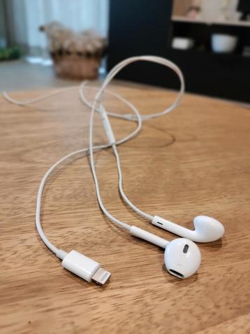 Apple iPhone oortjes origineel beschikbaar voor biedingen