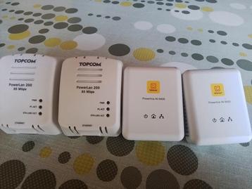 Wifi verdelers  zie foto's prijs voor de 4 stuk  beschikbaar voor biedingen