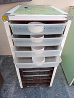 Rack met 10 bakken., Dieren en Toebehoren