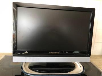 Grundig TV  16 inch