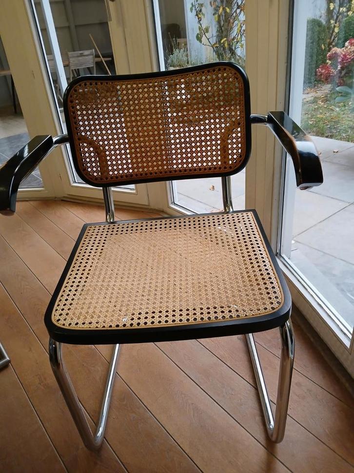Thonet stoel merk Cidue Italy in goede staat, Huis en Inrichting, Stoelen, Zo goed als nieuw, Hout, Ophalen