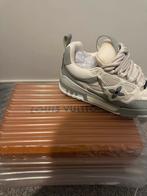 Louis vuitton skates (grey and beige), Vêtements | Hommes, Chaussures, Comme neuf, Blanc, Louis Vuitton, Baskets