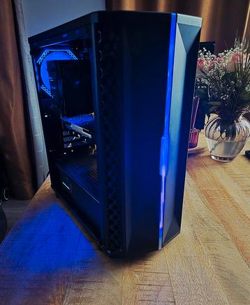 Gaming PC – i7 7700K | GTX 1050 Ti | 16GB RAM | Fortnite  beschikbaar voor biedingen