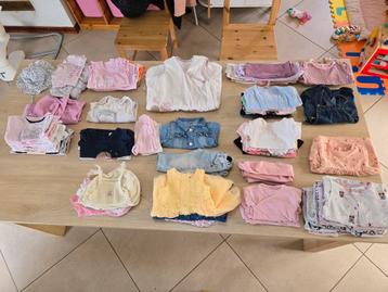 Kledingset voor meisjes 3-6 maanden beschikbaar voor biedingen