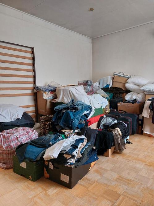 Lots de vêtements pour femme 36 38 40 42, Kleding | Dames, Overige Dameskleding, Zo goed als nieuw, Ophalen