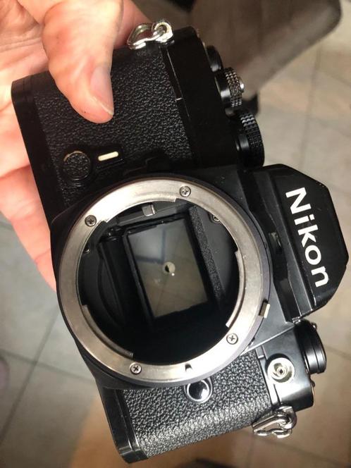 Nikon FM + 28mm f/3.5, Audio, Tv en Foto, Foto | Lenzen en Objectieven, Gebruikt, Groothoeklens, Ophalen