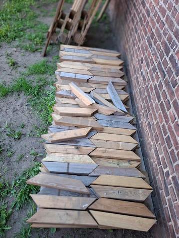 Geimpregneerde balkjes 42mm x 67mm & 40 cm x 26 cm lang beschikbaar voor biedingen