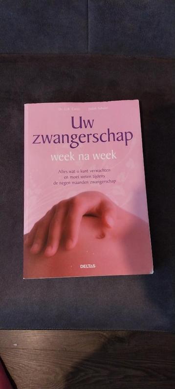 zwangerschapsboek: uw zwangerschap week na week beschikbaar voor biedingen