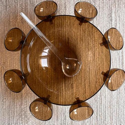 Vintage italiaanse punch bowl / set plexi smoke Guzzini Roma, Antiek en Kunst, Curiosa en Brocante, Ophalen of Verzenden