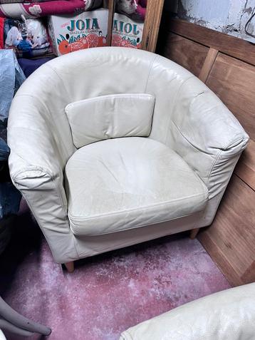 Om weg te geven - 2 witte leren fauteuils van Tullsta IKEA, Ophalen, Gebruikt, Leer