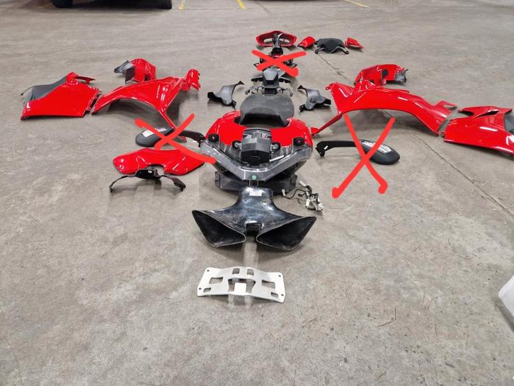 Ducati panigale v4 kuipwerk, Games en Spelcomputers, Games | Overige, Ophalen of Verzenden