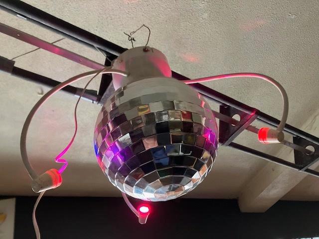 DISCOBAL DISCOBOL DANSA T1122 IKEA MET LED LICHT, Muziek en Instrumenten, Licht en Laser, Zo goed als nieuw, Discobol, Kleur, Ophalen of Verzenden