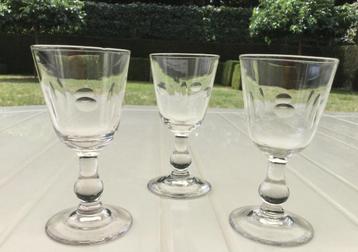Set van 3 19de eeuwse Likeurglazen. Set/3€ beschikbaar voor biedingen