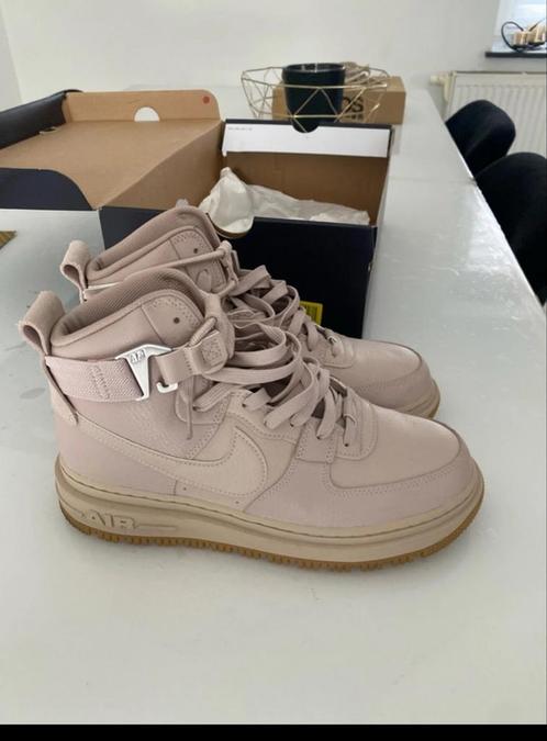 Nike air force AF1 UT 2.0 NEUVE pointure 41, Sports & Fitness, Basket, Neuf, Chaussures
