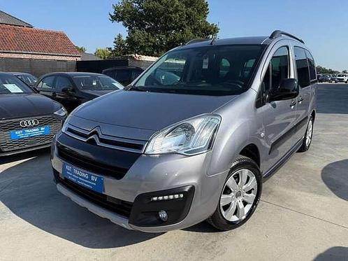 Citroen Berlingo 1.2i 110PK NAVIGATIE PDC CARPLAY BLUETOOTH, Auto's, Citroën, Berlingo, ABS, Airbags, Airconditioning, Bluetooth