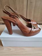 Bruine peeptoes - Victoria Wood - maat 40, Victoria Wood, Bruin, Ophalen of Verzenden, Schoenen met hoge hakken