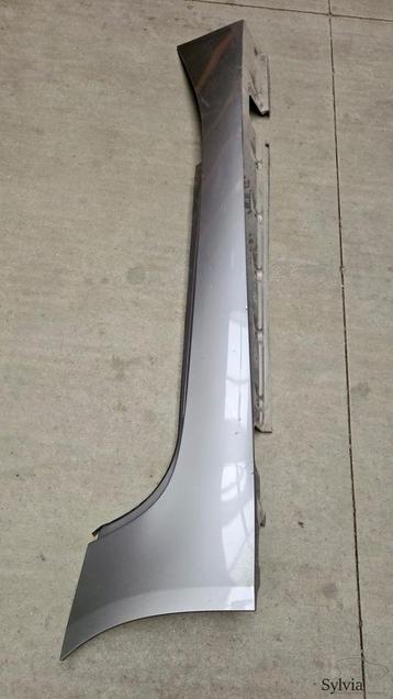 Sideskirt zijskirt dorpel rechts BMW Z4 E85 E86 Sterlinggrau beschikbaar voor biedingen