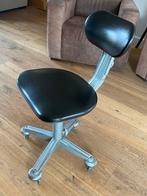Mooie vintage atelierstoel / bureaustoel, Antiek en Kunst, Ophalen