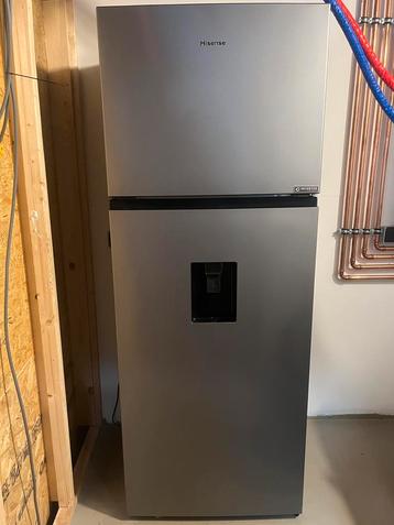 Réfrigérateur combiné Hisense HTN461WDE, Classe énergétique A ou plus économe, 160 cm ou plus, Comme neuf, Enlèvement