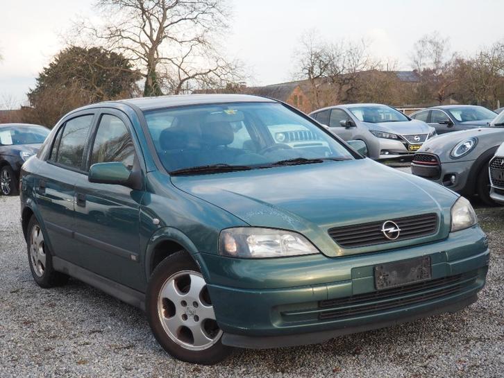 OPEL ASTRA 1.4i 5-DEURS GPS-EXPORTDEALER, Auto's, Opel, Bedrijf, Astra, Navigatiesysteem, Benzine, Euro 4, SUV of Terreinwagen