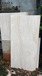 18 vierkante meter tegel wit marmel look 60 m 1,20 m 9 stuks, Doe-het-zelf en Bouw, Ophalen, Zo goed als nieuw