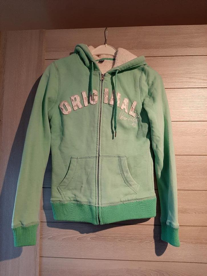 Gilet vert clair taille S, Vêtements | Femmes, Pulls & Gilets, Porté, Taille 36 (S), Vert, Enlèvement ou Envoi