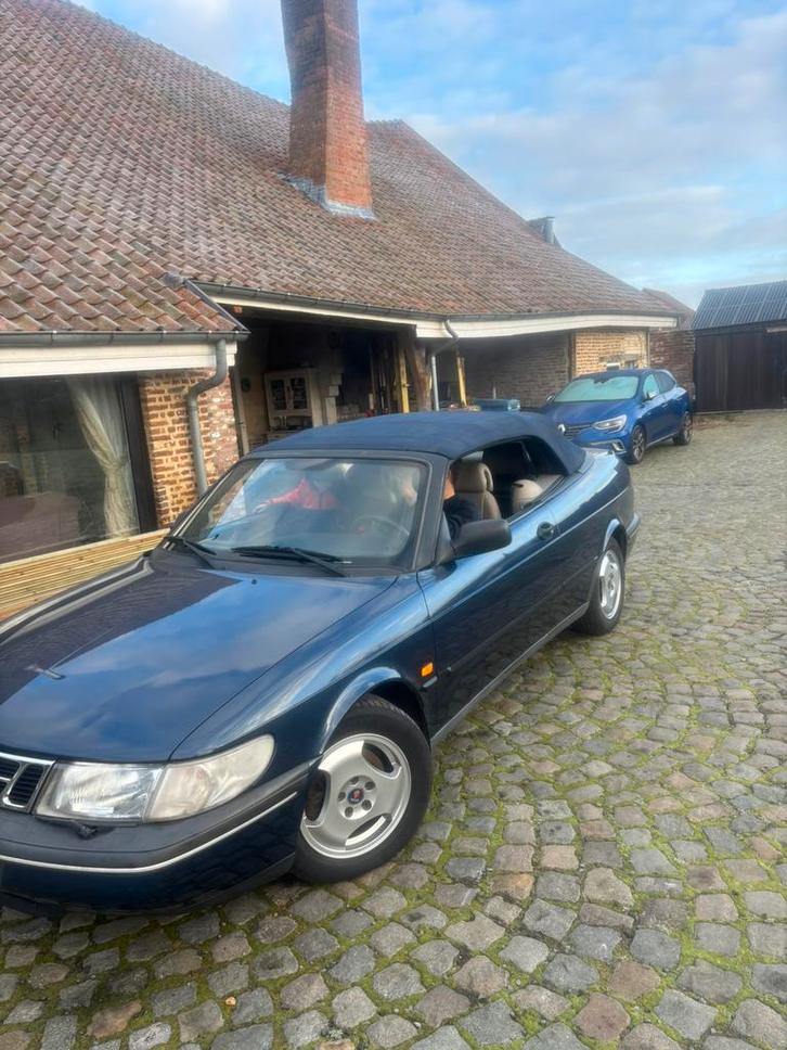 Saab 900 S cabrio, Auto's, Oldtimers, Particulier, Saab, Benzine, Cabriolet, 2 deurs, Handgeschakeld, Blauw, Beige, Leder, Voorwielaandrijving